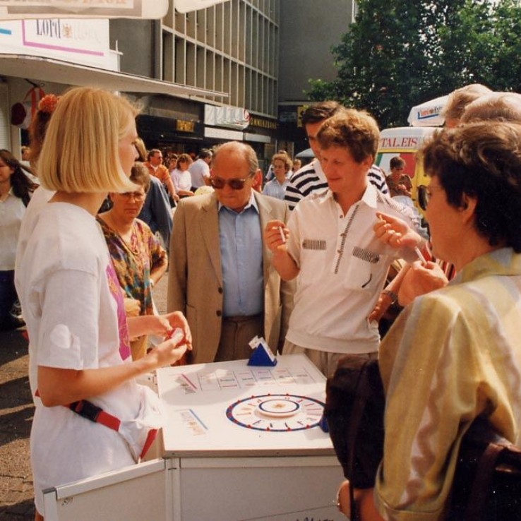 Gruppendynamik: Tischroulette auf Zahlen setzen
